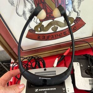 Sennheiser TI410 Wireless Audio Transmitter